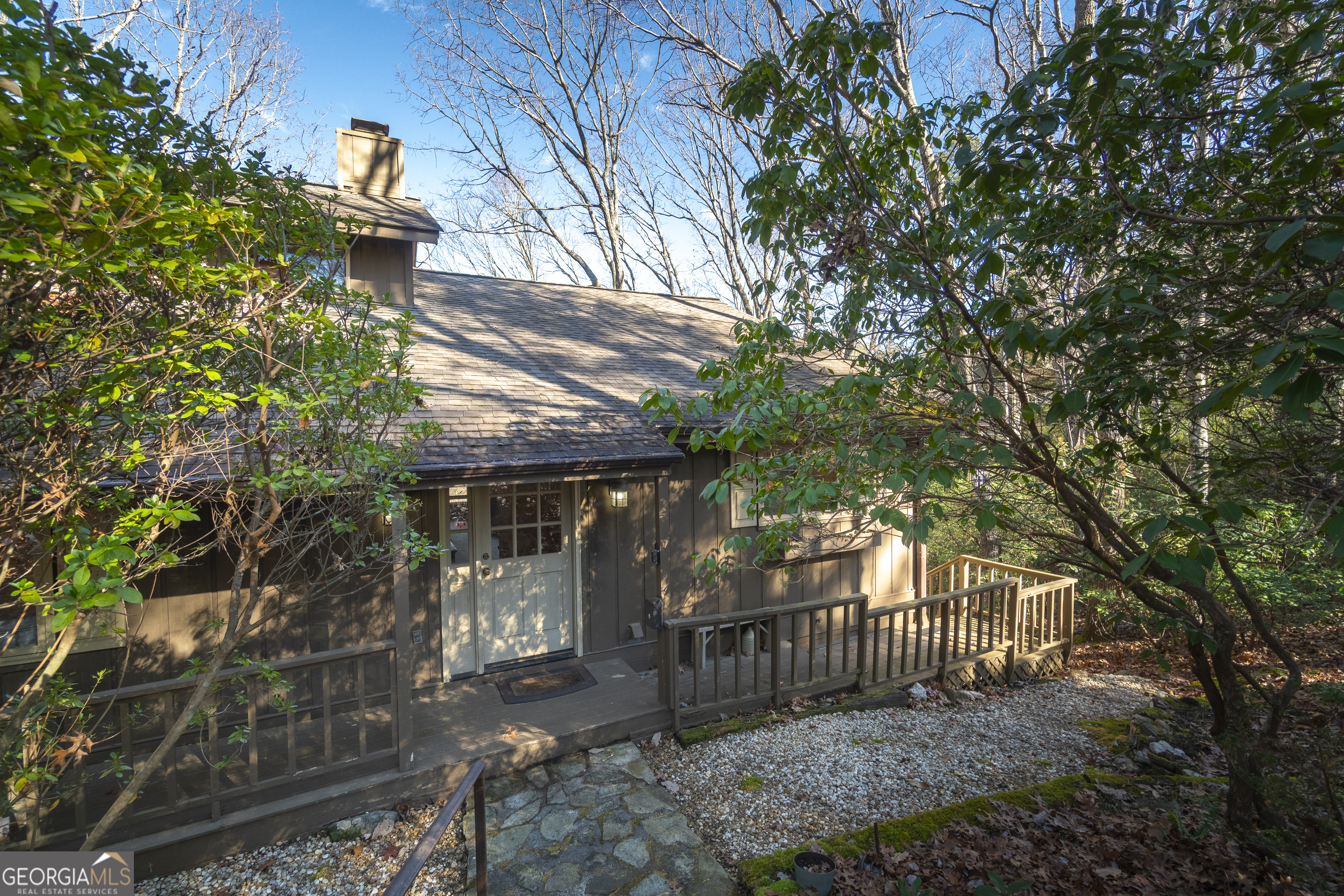 722 Woodbrier