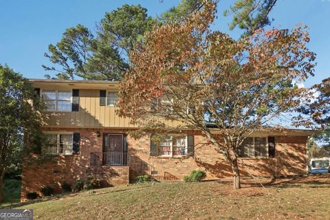 Photo of 467 Oroarke Drive, Stone Mountain, GA 30088 (MLS # 10625025)