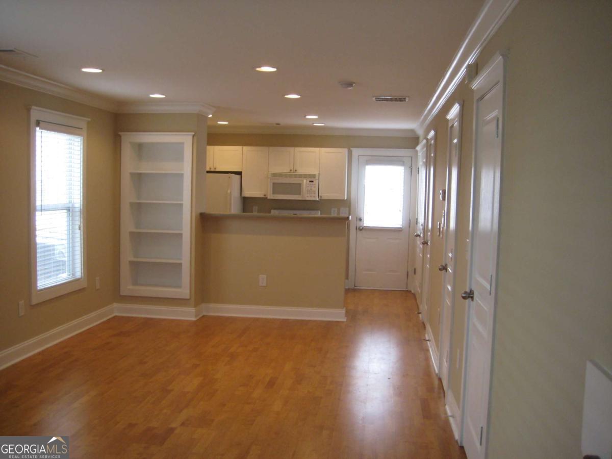 490 Barnett Shoals RD 529