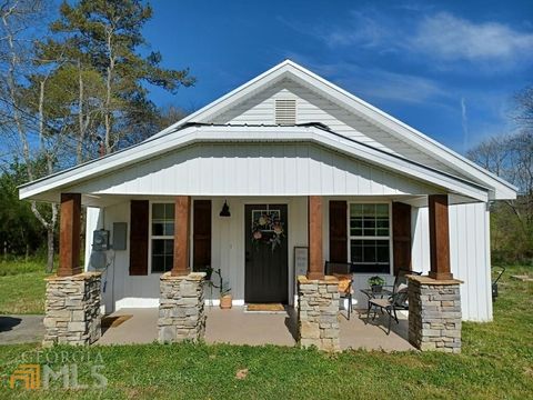 Photo of 4843 Calhoun Rd Ne NE, Rome, GA 30161 (MLS # 20110254)