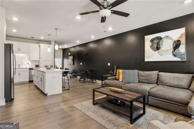 2030 Main ST NW 207