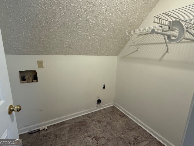 Newnan, Georgia 30265, United States, 4 Bedrooms Bedrooms, ,3 BathroomsBathrooms,Residential,Active,201510