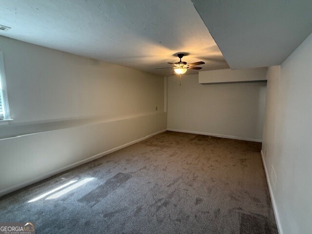 Newnan, Georgia 30265, United States, 4 Bedrooms Bedrooms, ,3 BathroomsBathrooms,Residential,Active,201510