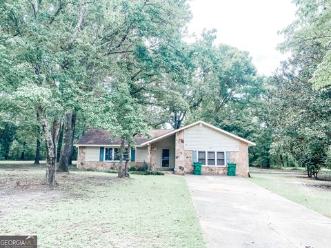 A home in Warner Robins