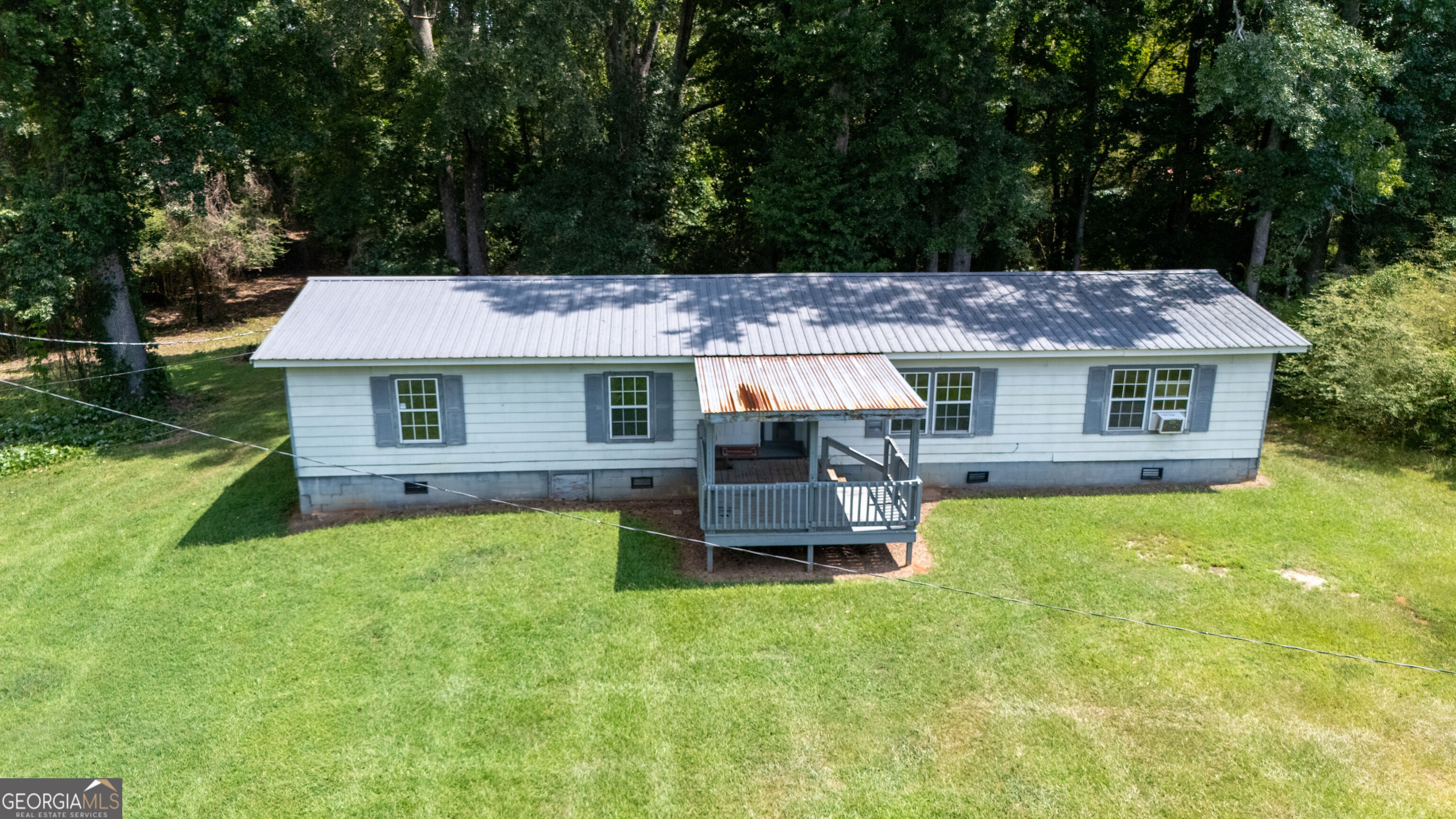 19 Hines RD