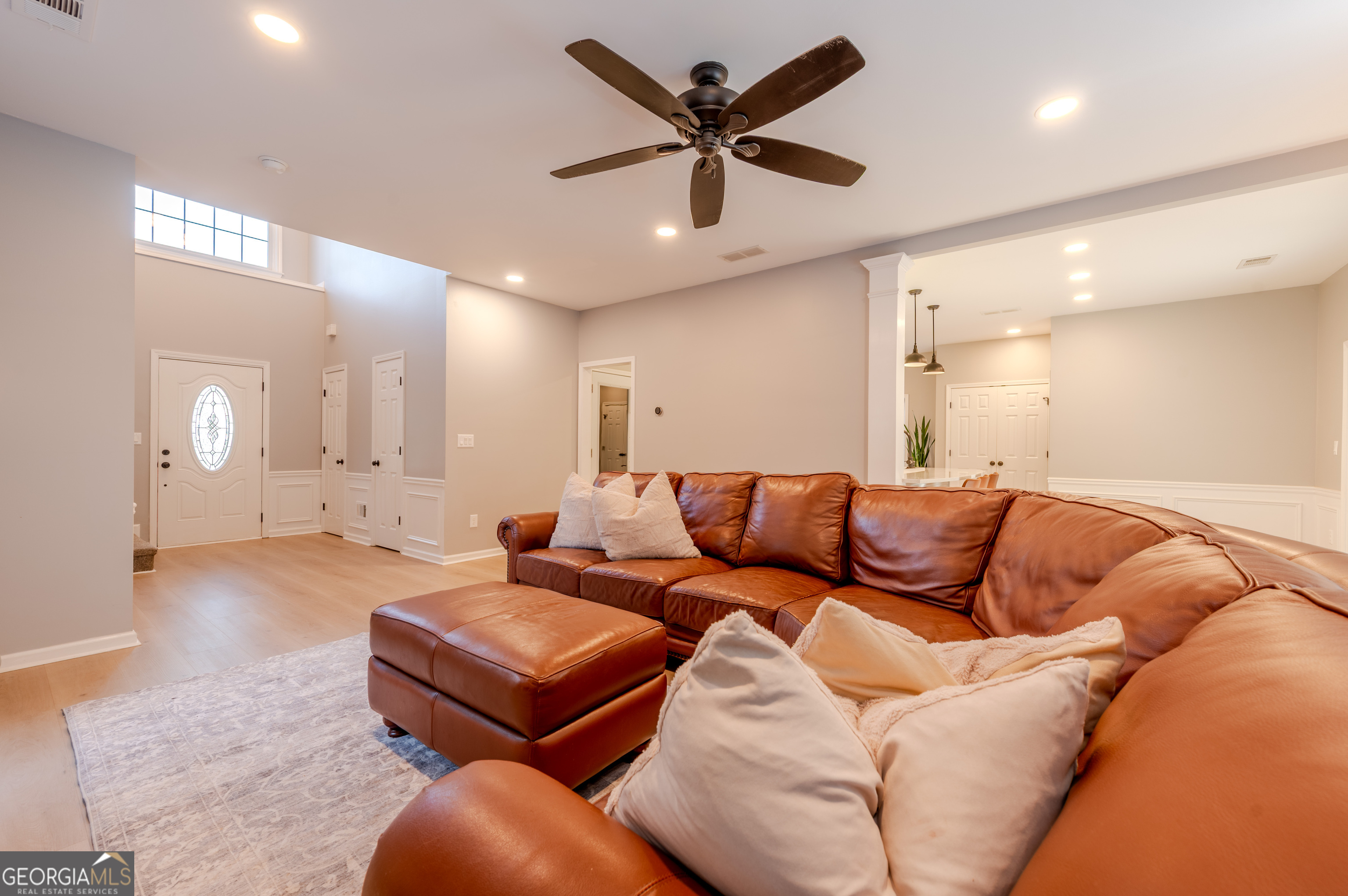 240 ASHLAND DR