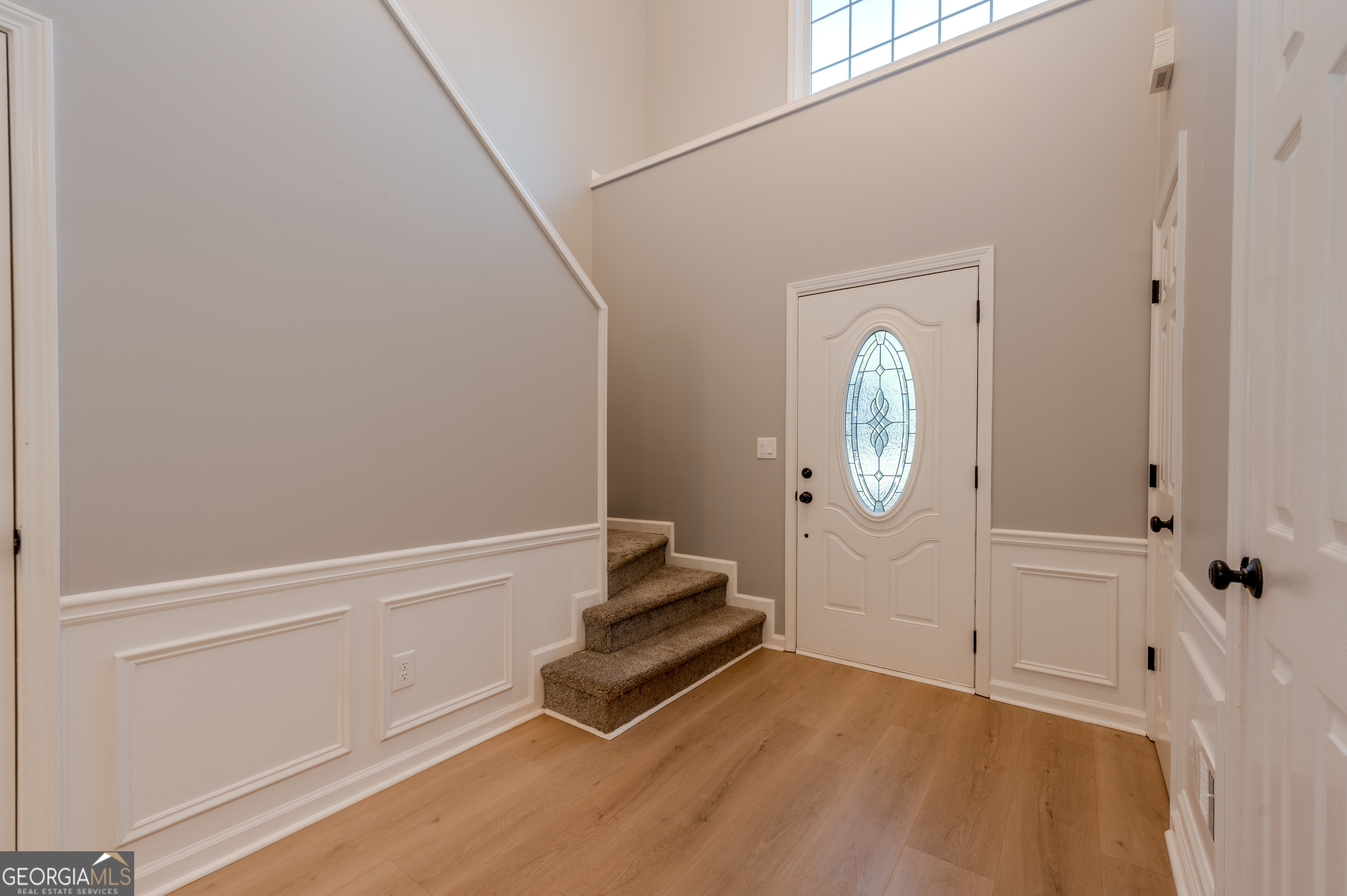 240 ASHLAND DR