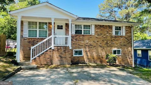 Photo of 656 Cedar Avenue NW, Atlanta, GA 30318 (MLS # 10774885)