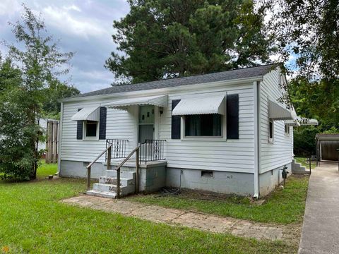 Photo of 38 Battey Drive, Rome, GA 30165 (MLS # 20068239) Photo of 38 Battey Drive, Rome, GA 30165 (MLS # 20068239)