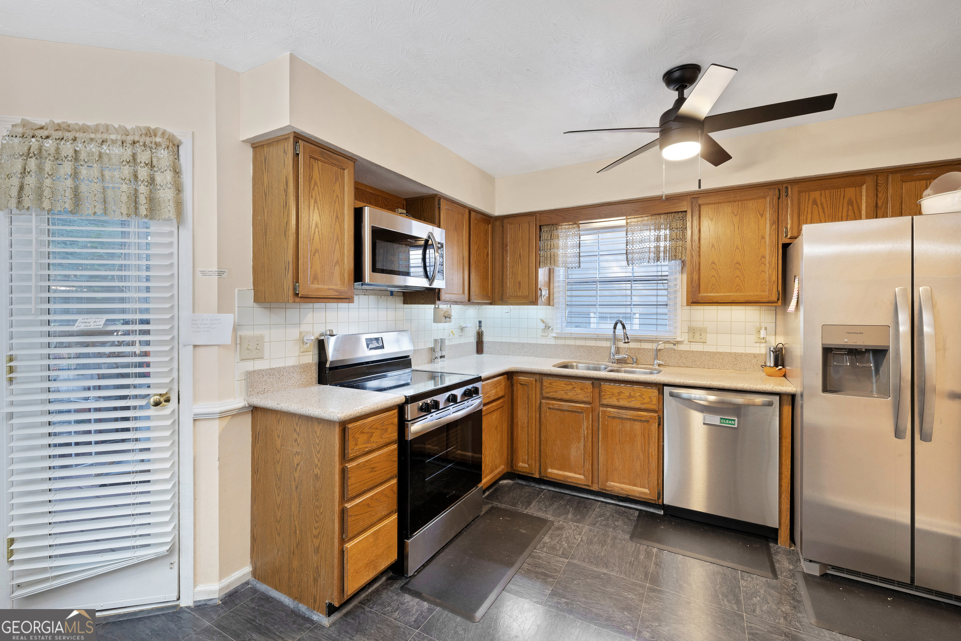 River Terrace - Residential