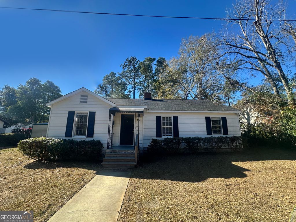Photo of 502 S Hull Street, Sylvania, GA 30467 (MLS # 10661433)