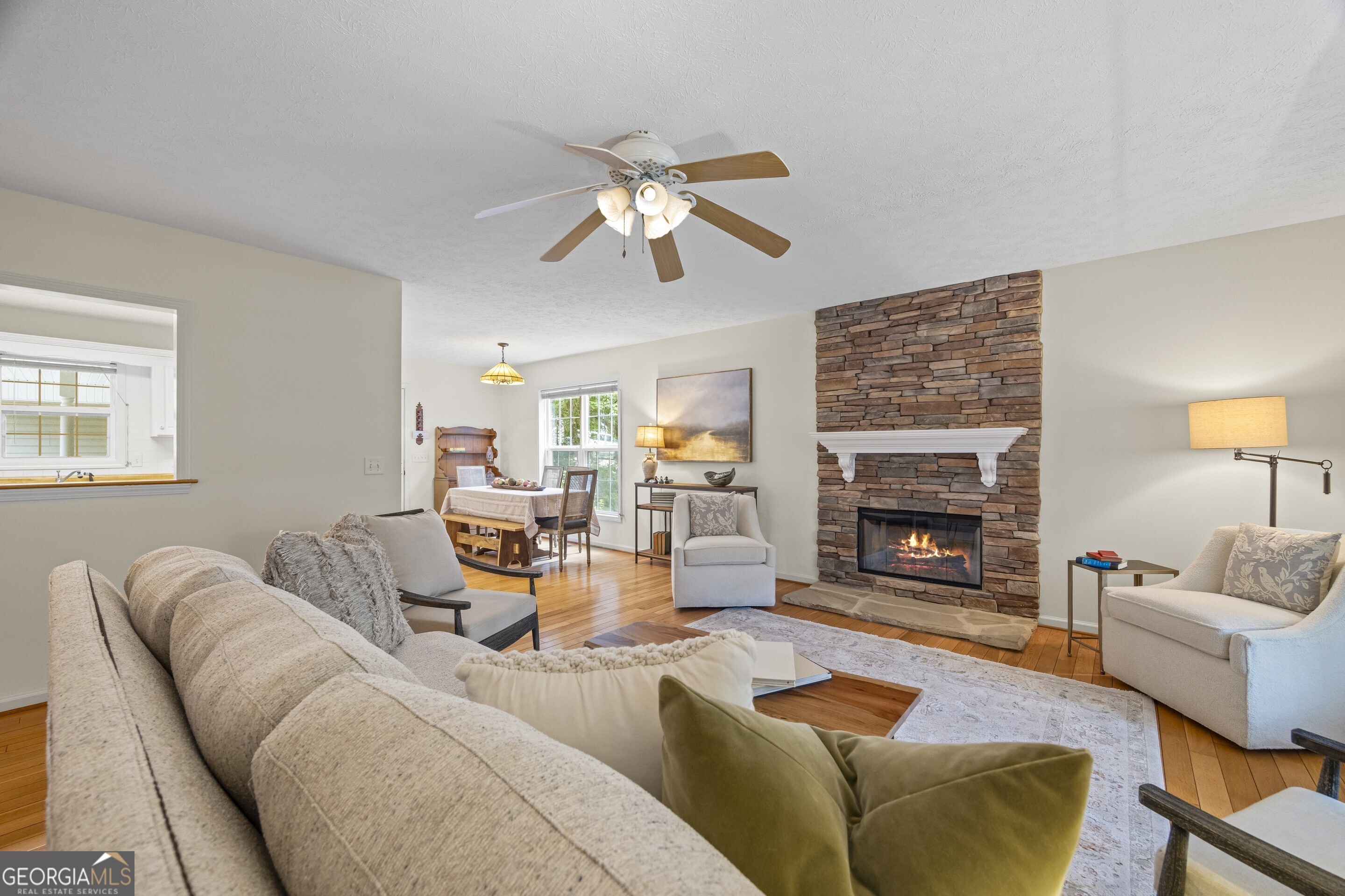 Martin, Georgia 30557, United States, 4 Bedrooms Bedrooms, ,4 BathroomsBathrooms,Residential,Pending,176317