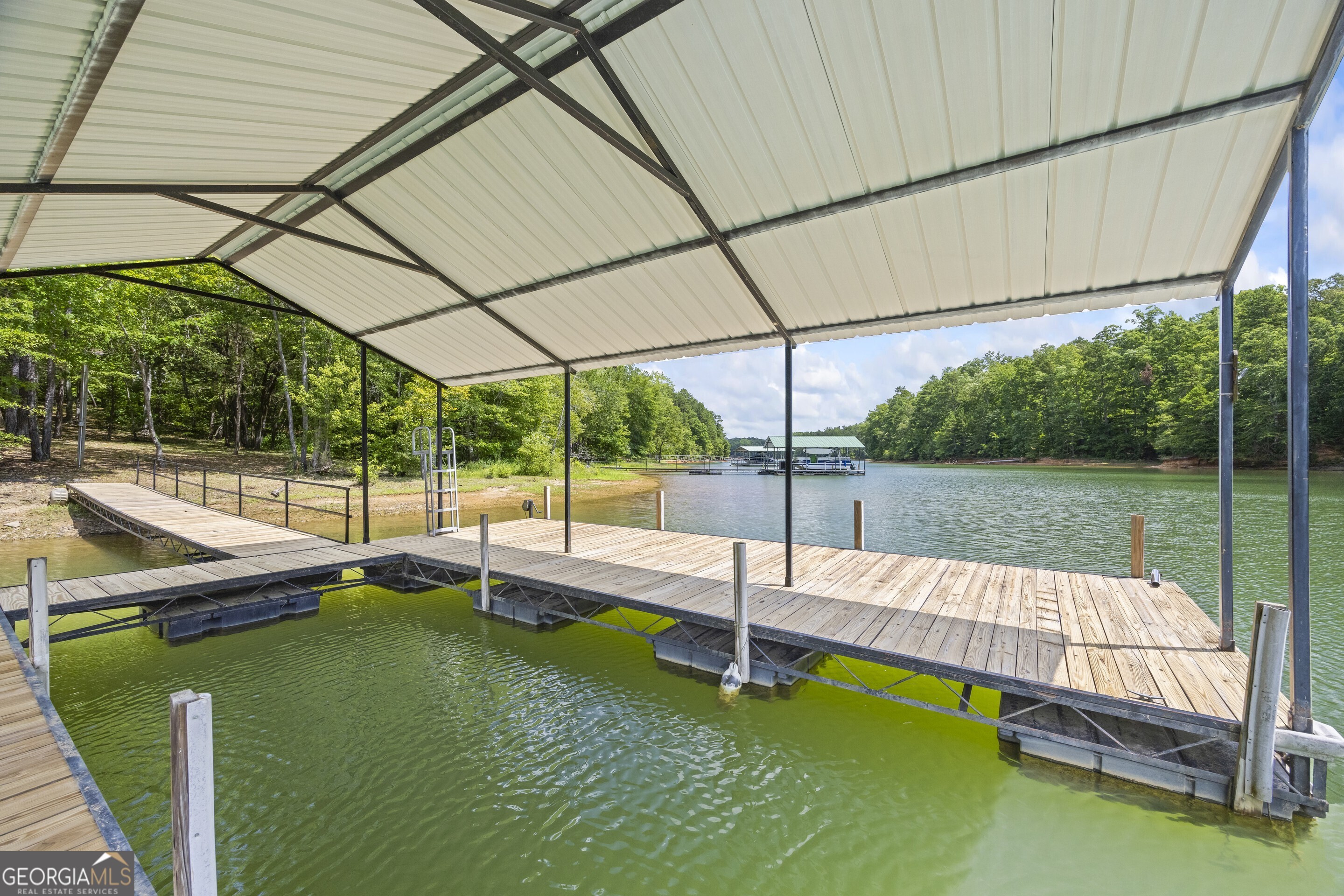 Martin, Georgia 30557, United States, 4 Bedrooms Bedrooms, ,4 BathroomsBathrooms,Residential,Pending,176317