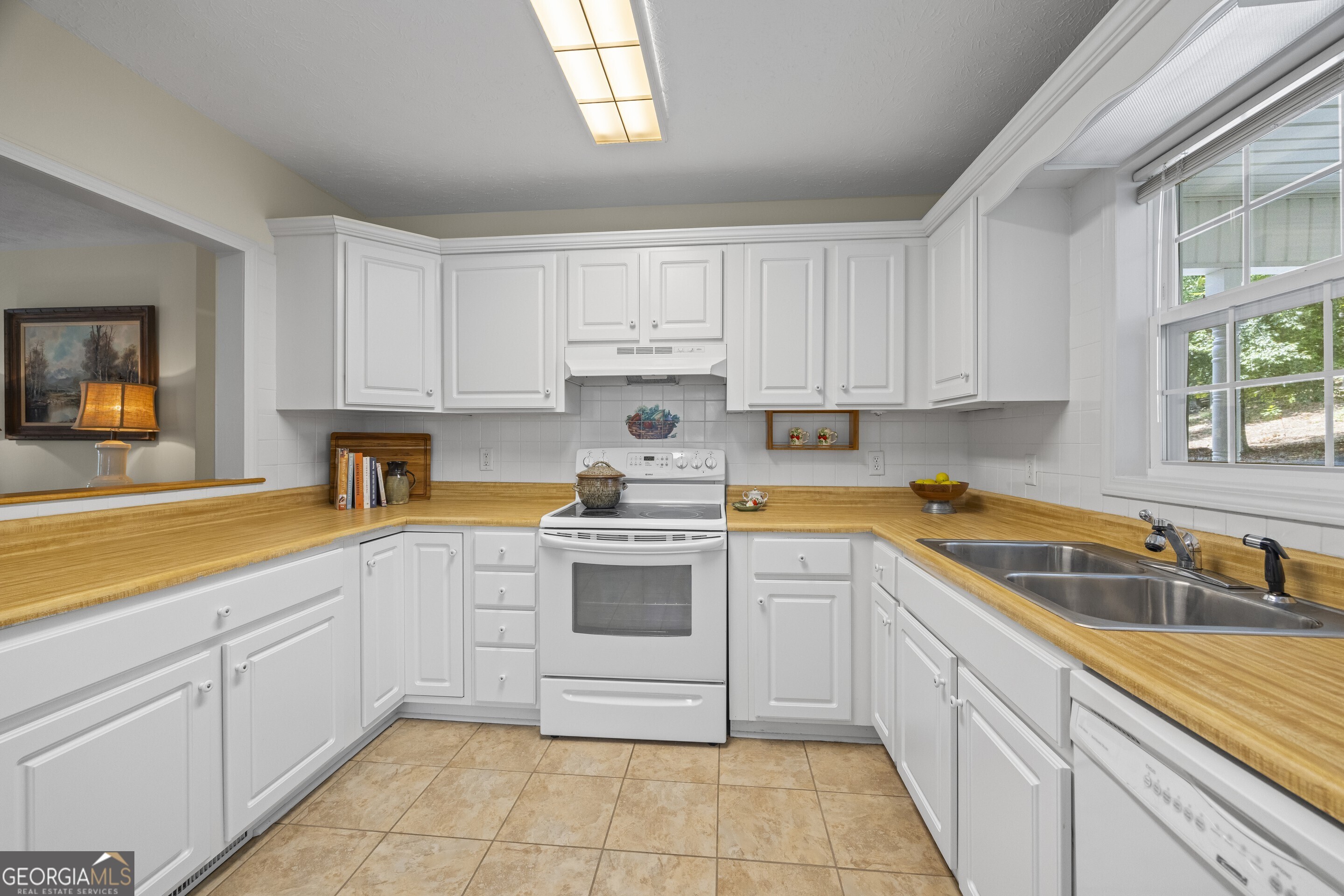 Martin, Georgia 30557, United States, 4 Bedrooms Bedrooms, ,4 BathroomsBathrooms,Residential,Pending,176317