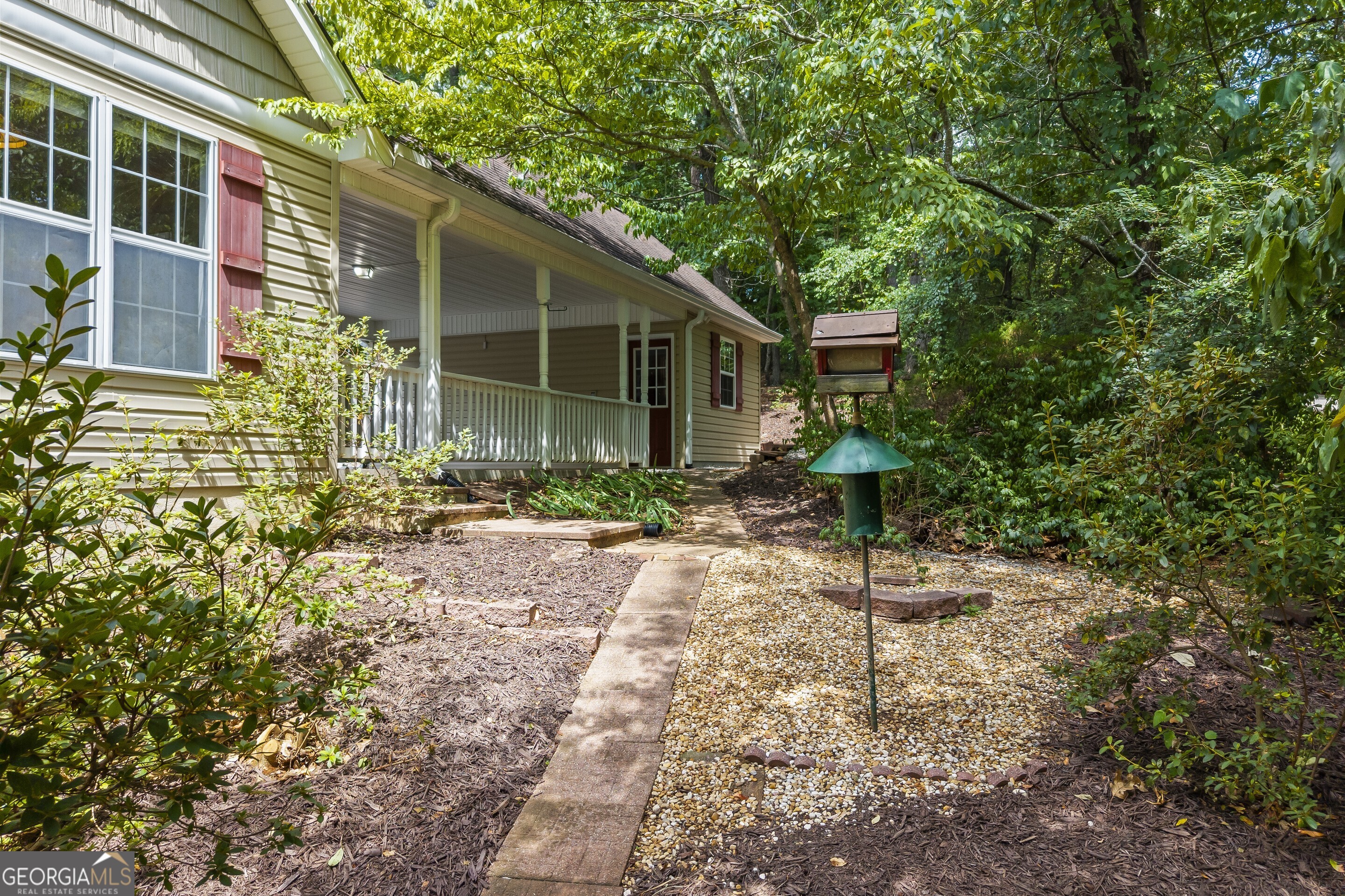 Martin, Georgia 30557, United States, 4 Bedrooms Bedrooms, ,4 BathroomsBathrooms,Residential,Pending,176317