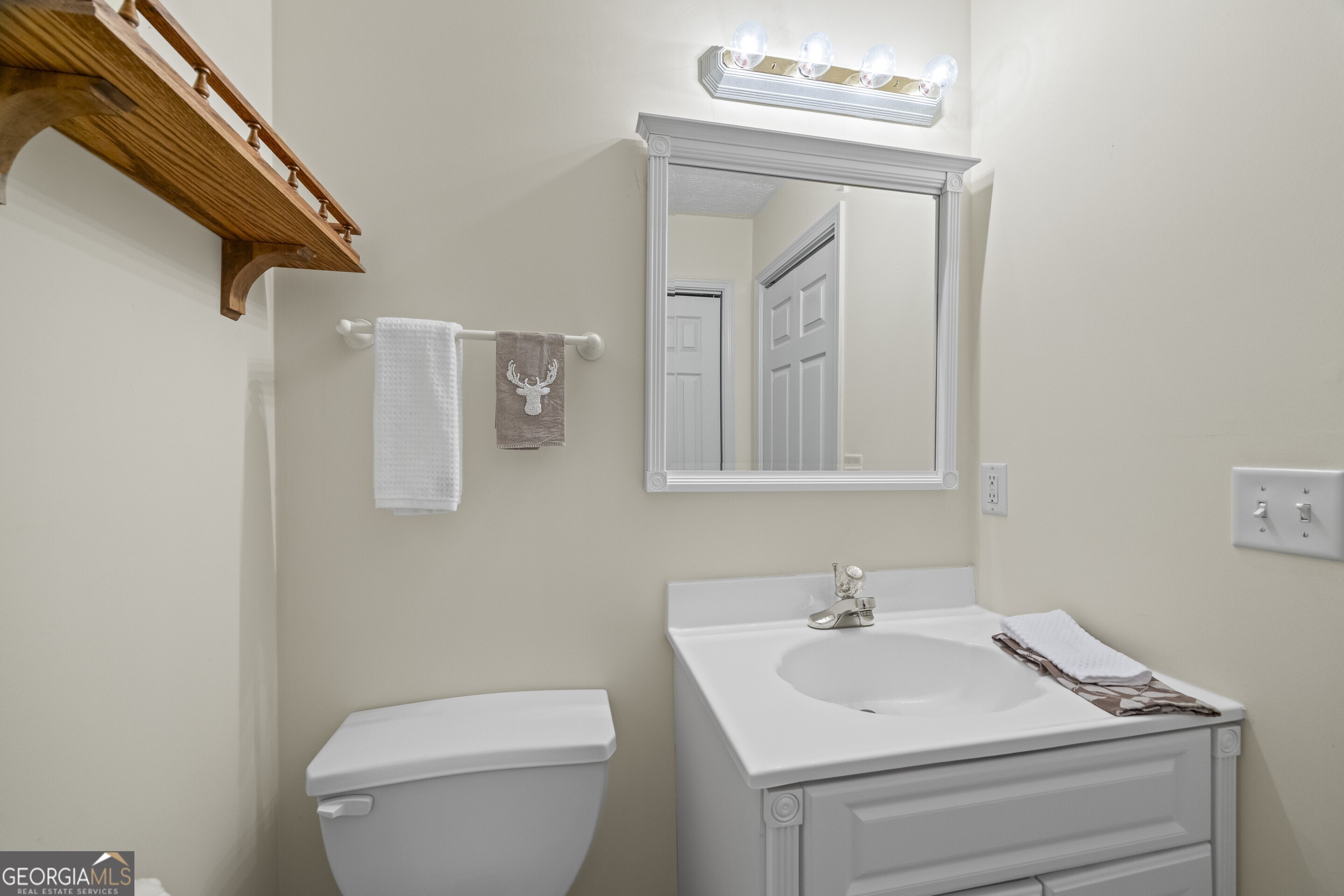 Martin, Georgia 30557, United States, 4 Bedrooms Bedrooms, ,4 BathroomsBathrooms,Residential,Pending,176317