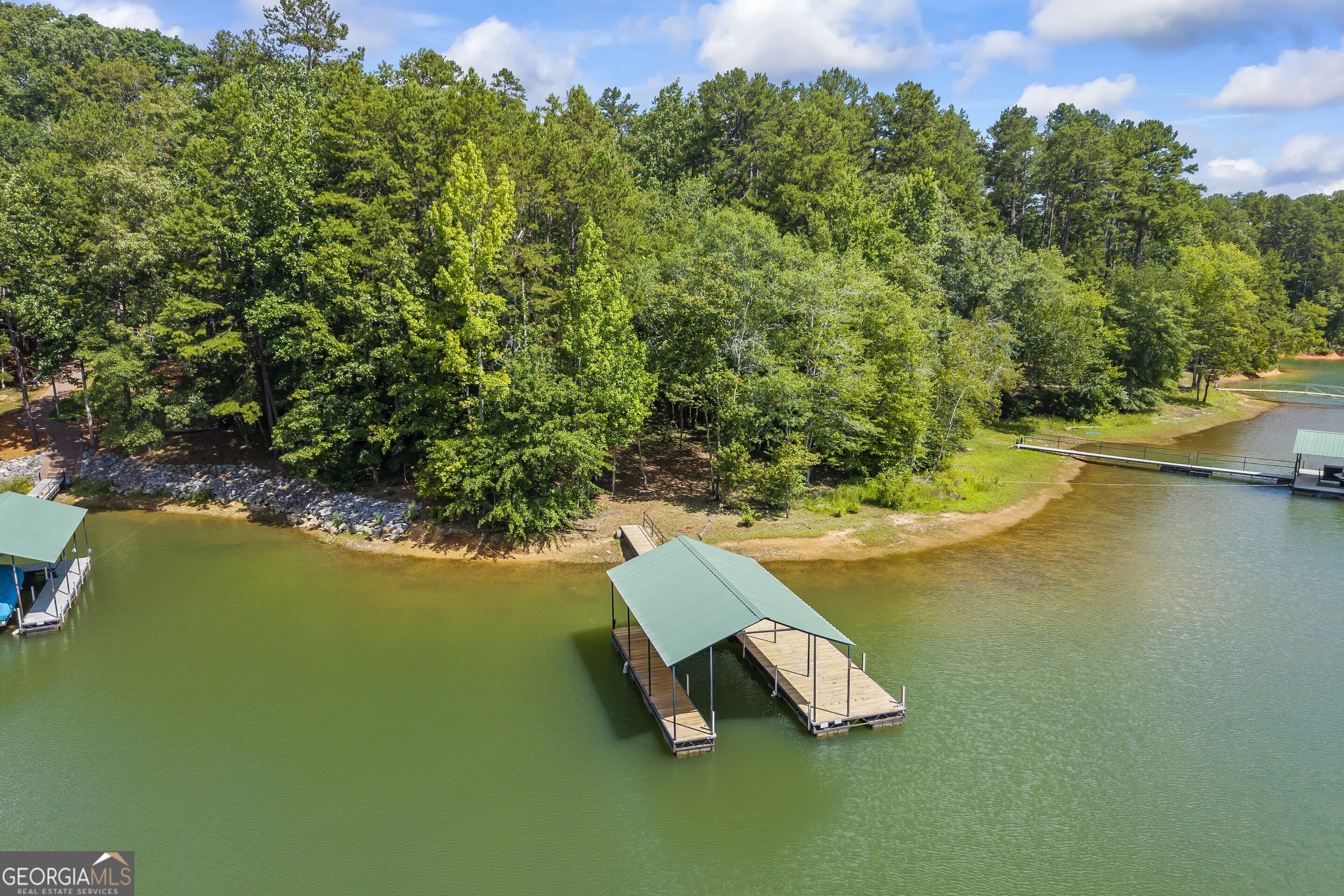 Martin, Georgia 30557, United States, 4 Bedrooms Bedrooms, ,4 BathroomsBathrooms,Residential,Pending,176317