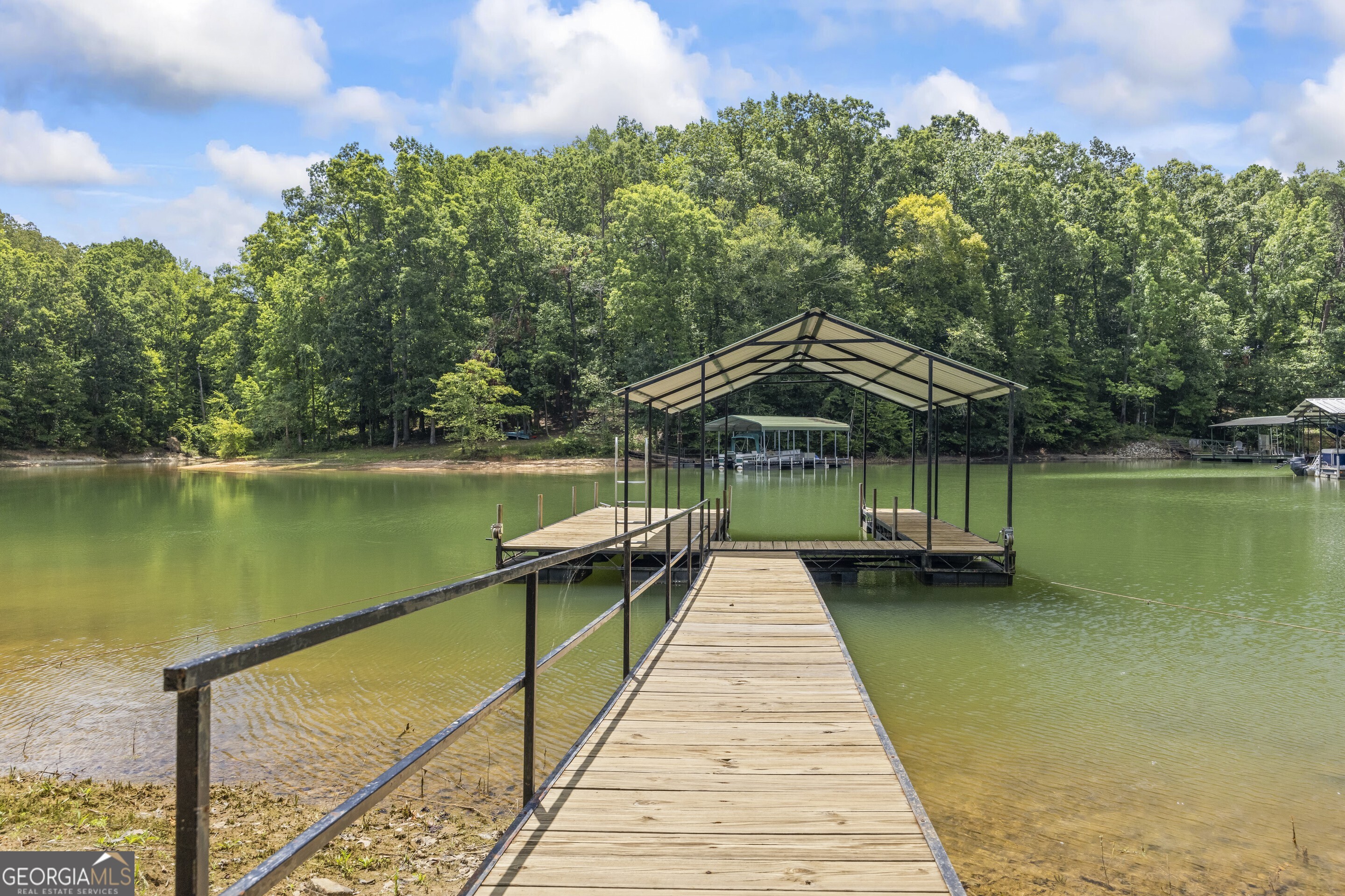 Martin, Georgia 30557, United States, 4 Bedrooms Bedrooms, ,4 BathroomsBathrooms,Residential,Pending,176317