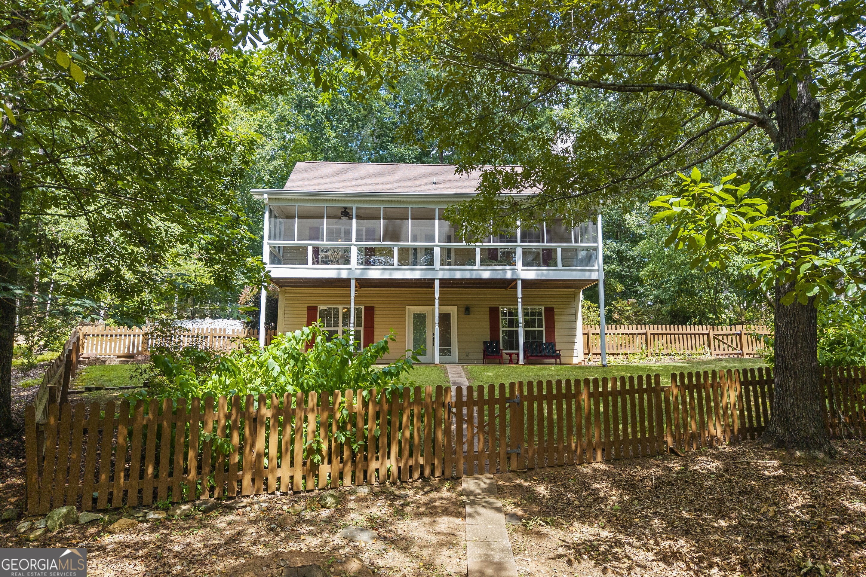 Martin, Georgia 30557, United States, 4 Bedrooms Bedrooms, ,4 BathroomsBathrooms,Residential,Pending,176317