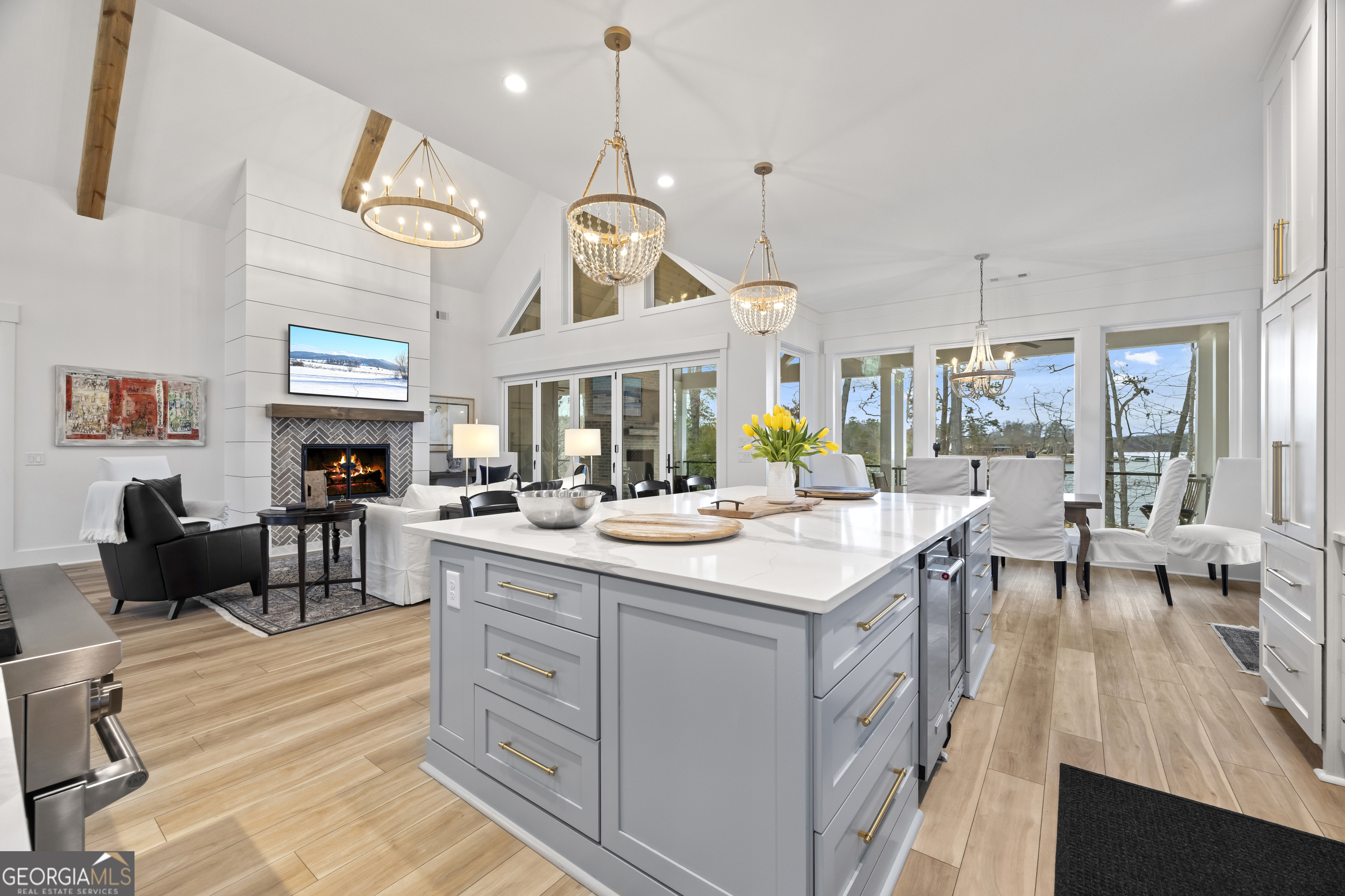 Martin, Georgia 30557, United States, 5 Bedrooms Bedrooms, ,4 BathroomsBathrooms,Residential,Pending,5558