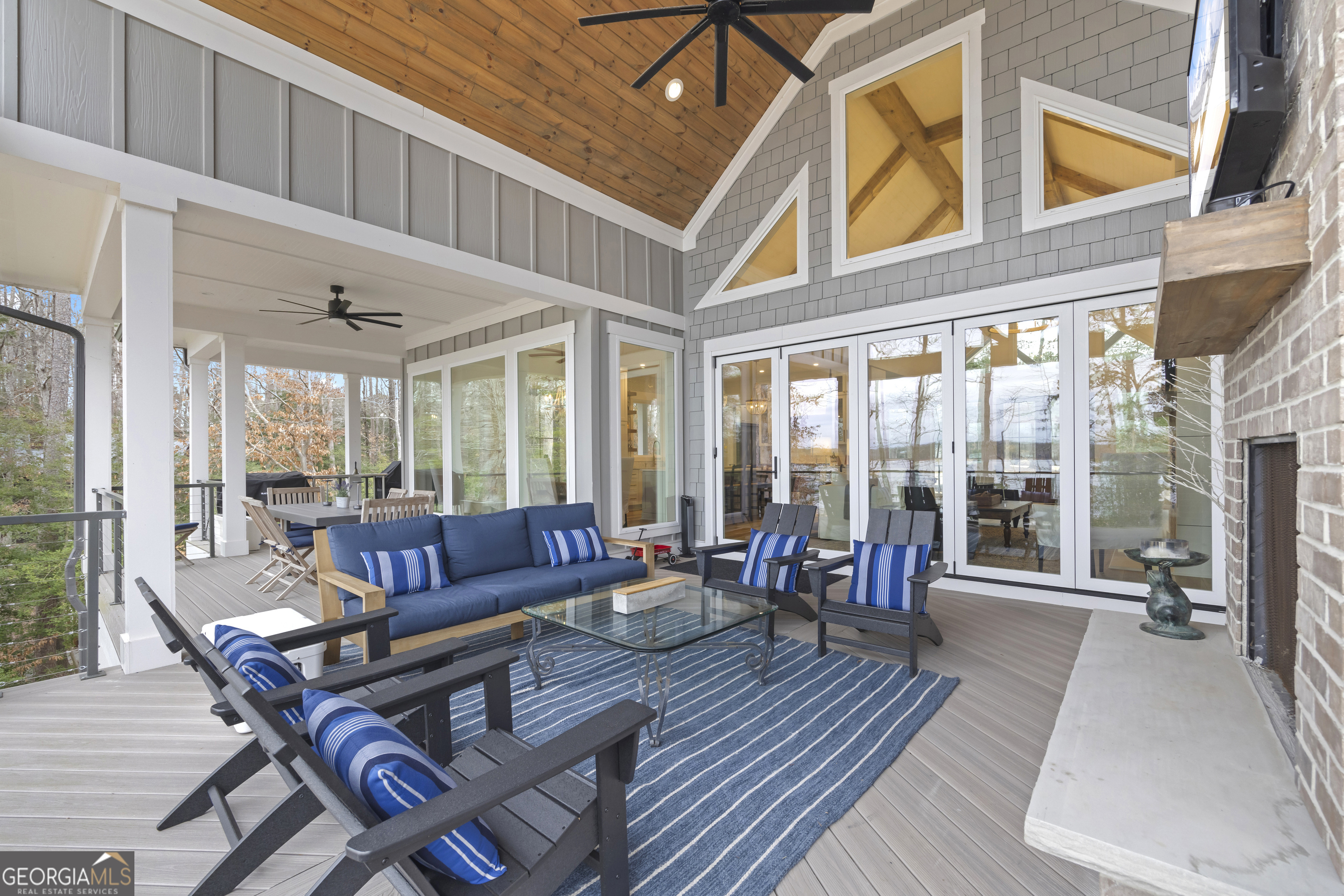 Martin, Georgia 30557, United States, 5 Bedrooms Bedrooms, ,4 BathroomsBathrooms,Residential,Pending,5558