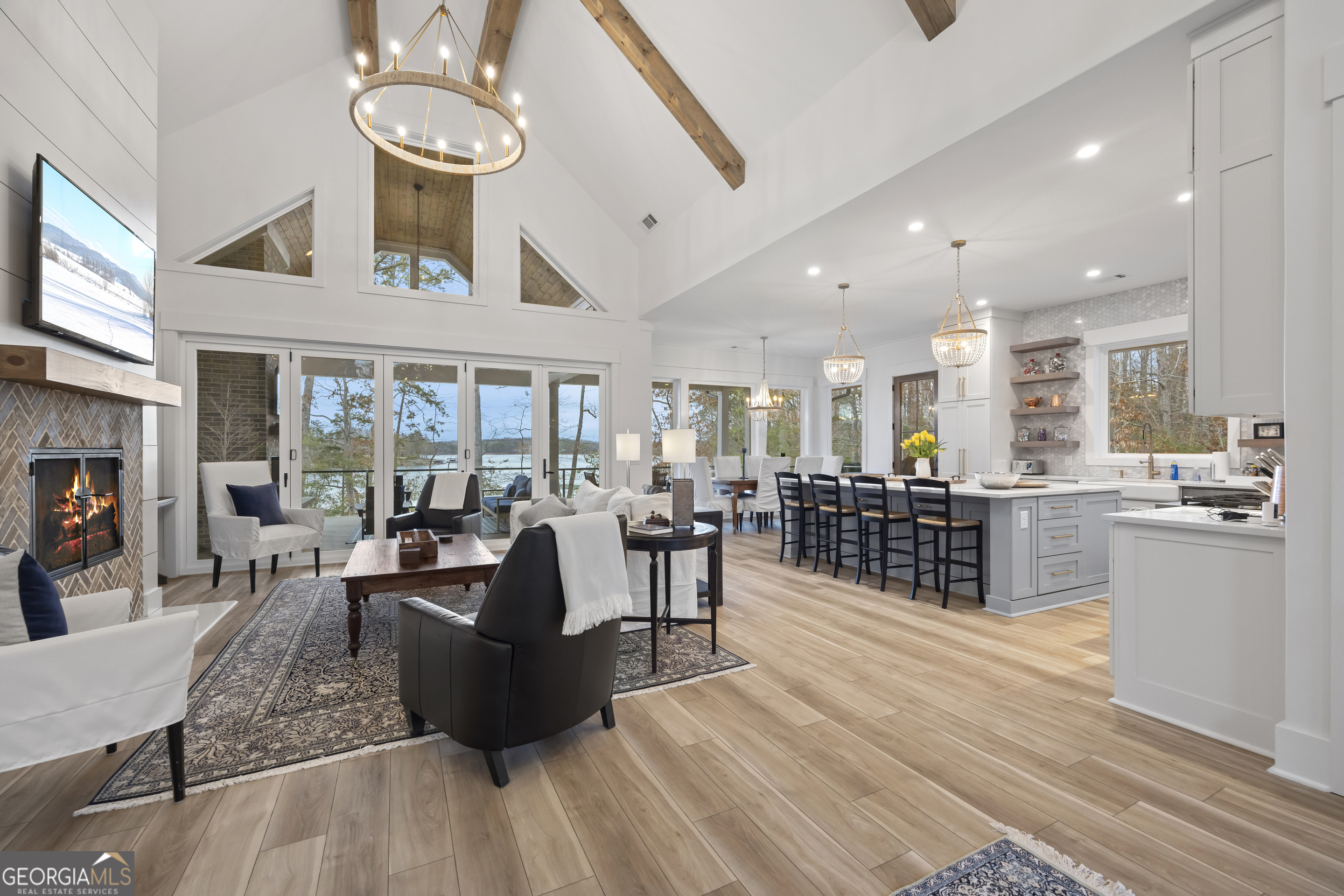 Martin, Georgia 30557, United States, 5 Bedrooms Bedrooms, ,4 BathroomsBathrooms,Residential,Pending,5558