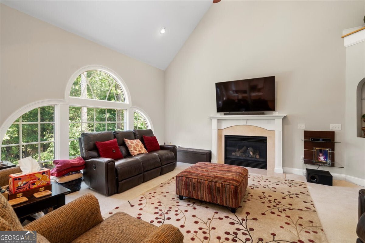 1200 Mallard Lake DR