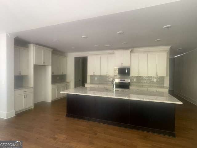 317 Willow CV