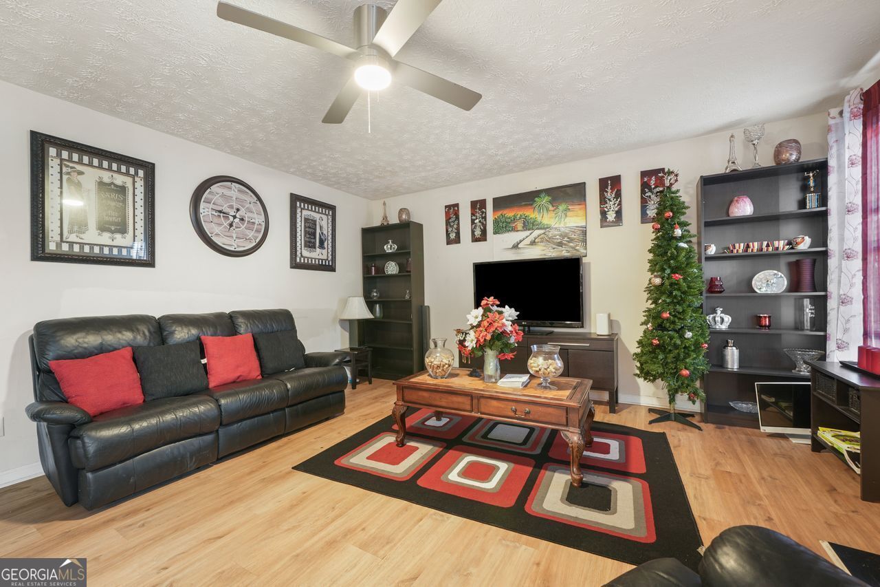 4414 Parmalee PATH