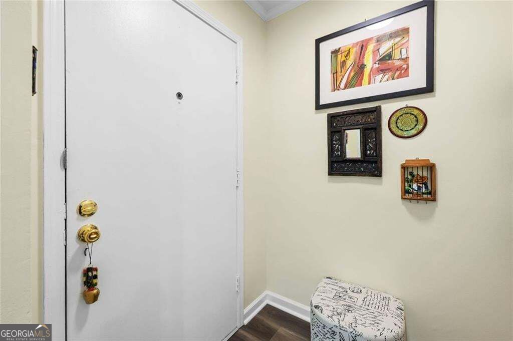 6851 Roswell RD F3