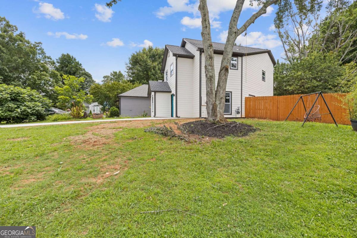 1164 Red Oak CV