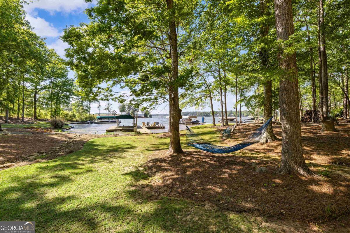 129 Barrington Hall DR
