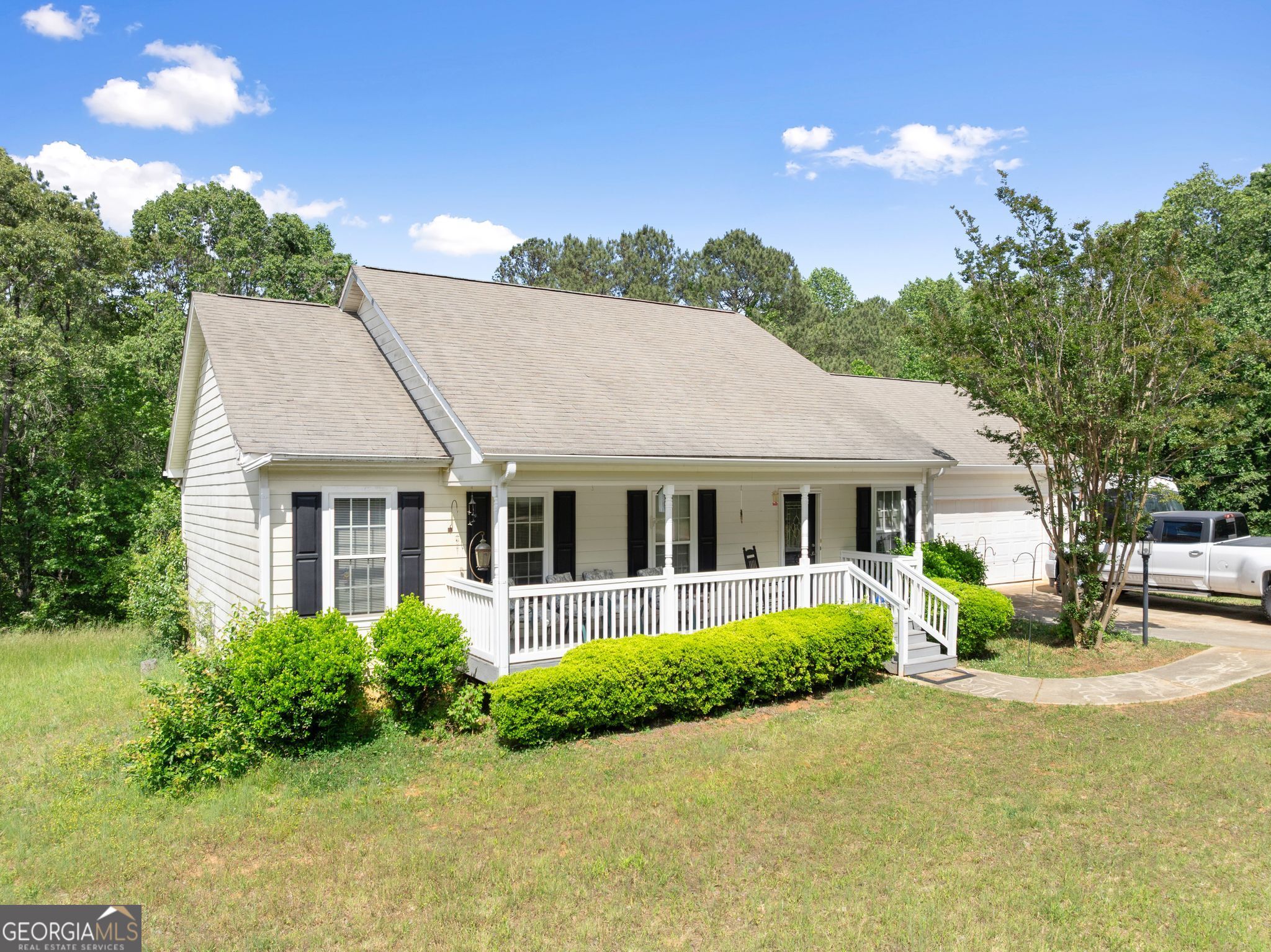 5137 Strickland RD