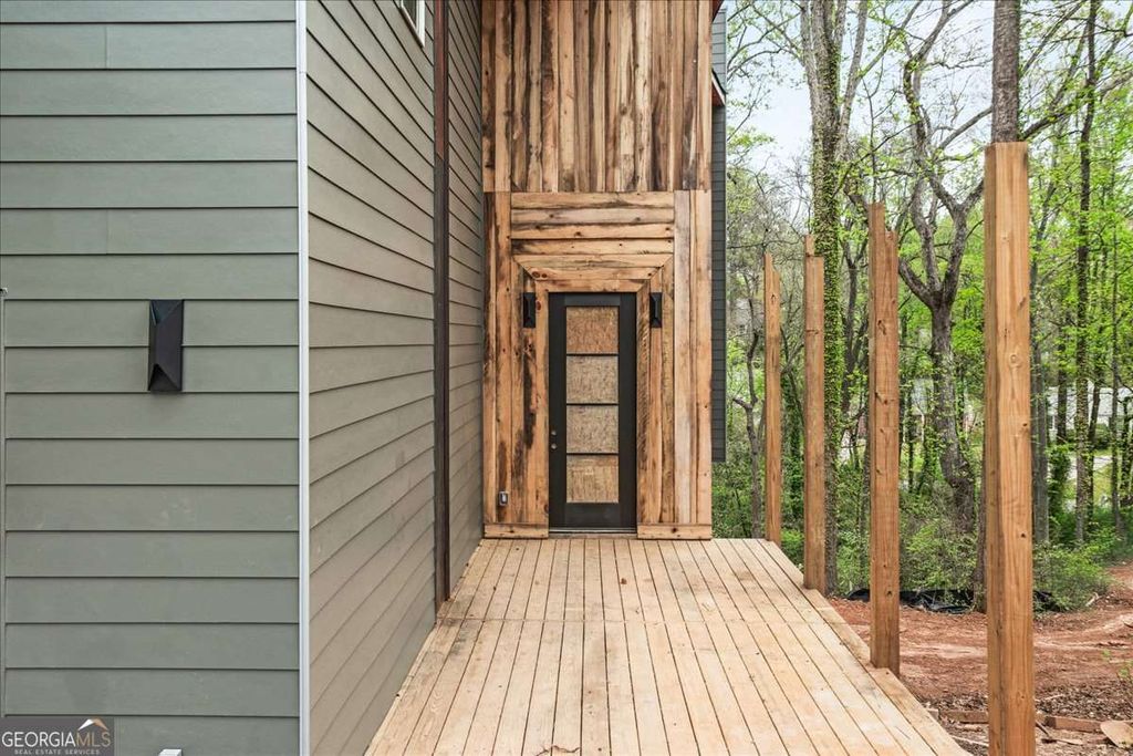 Photo of 2471 Saint Patrick Street SE, Atlanta, GA 30317 (MLS # 10725089)