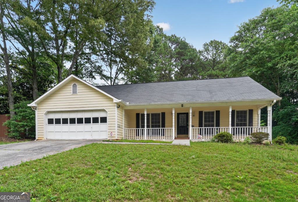 Photo of 1990 Hutton DR, Grayson, GA 30017 (MLS # 10777889)
