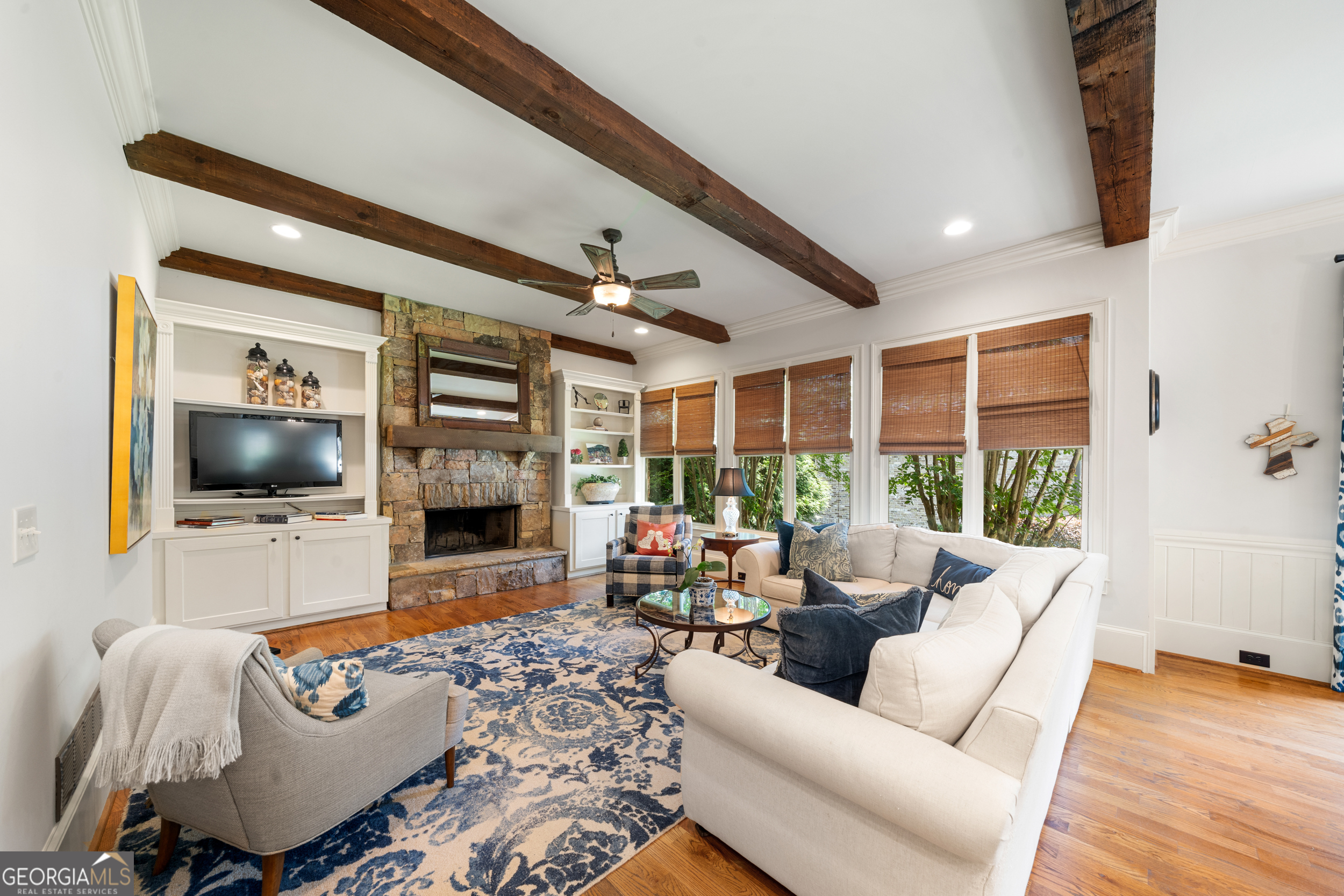 2150 Whitestone CT SE