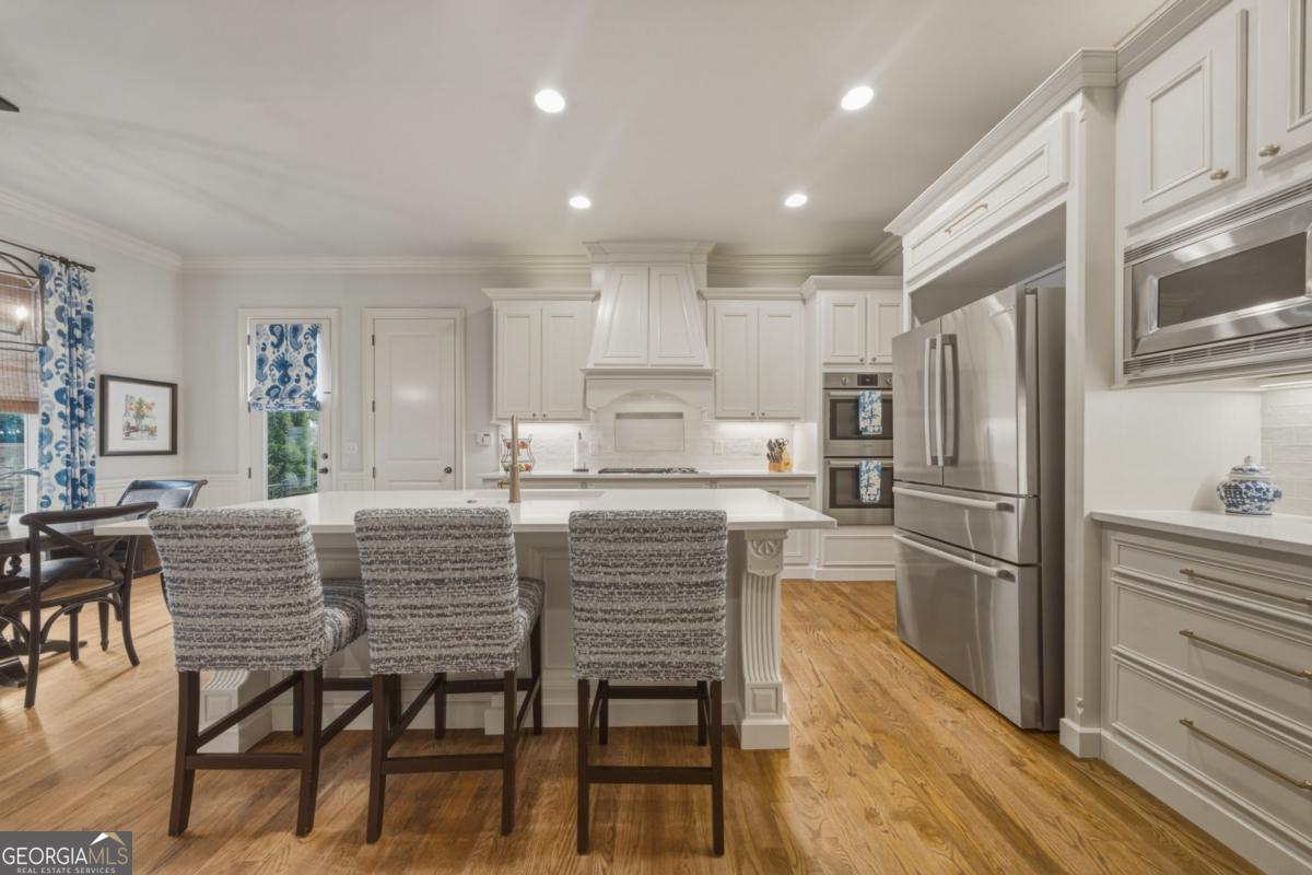 2150 Whitestone CT SE