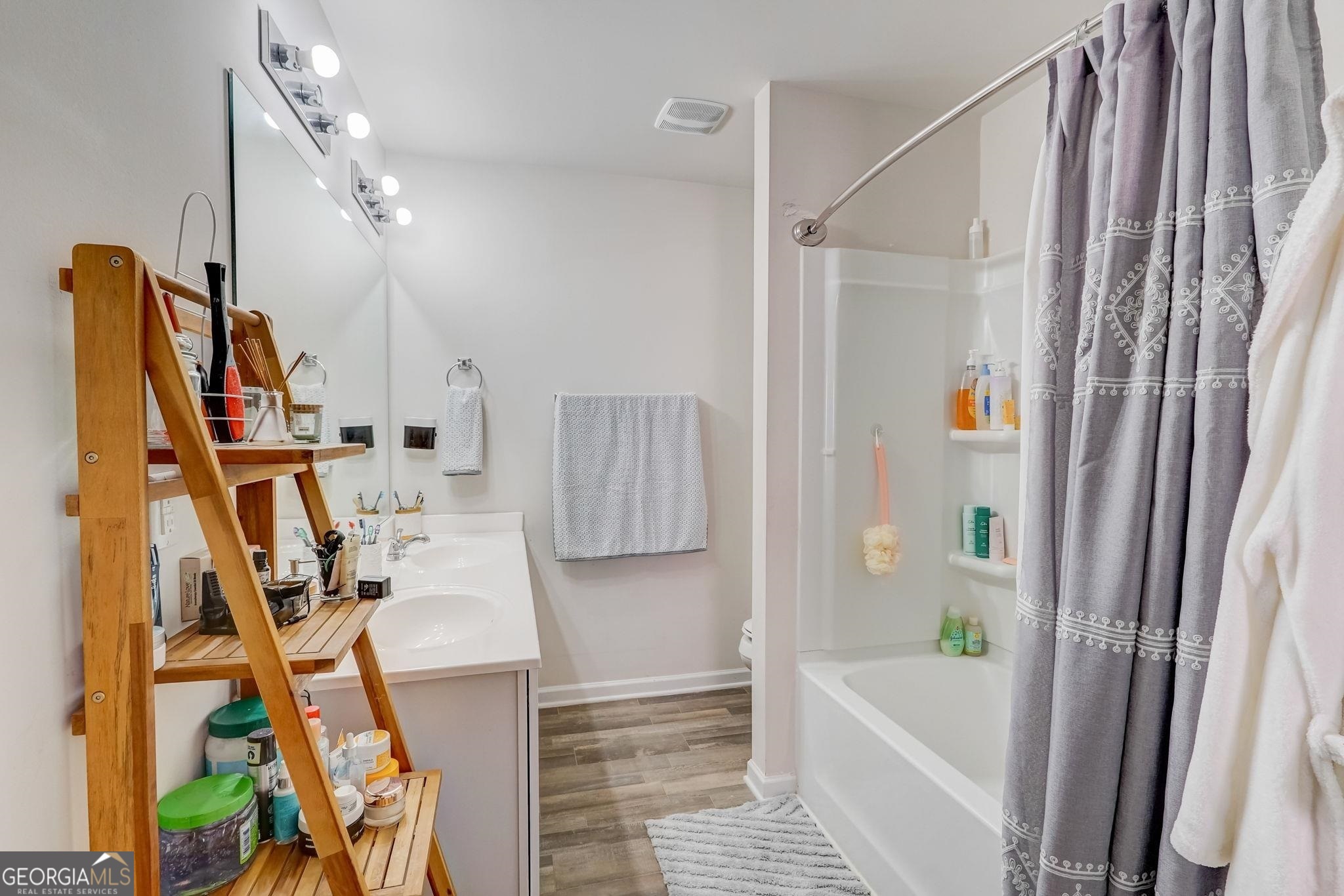 Tilley Trace - Residential