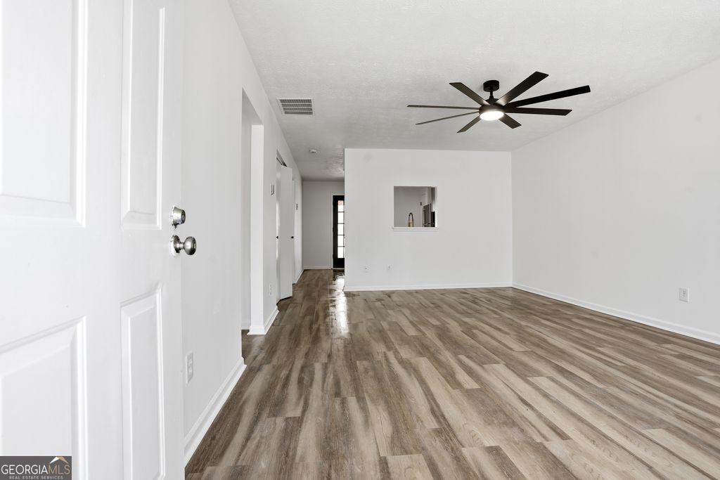 Photo of 858 Ohara Drive, Jonesboro, GA 30236 (MLS # 10700771)