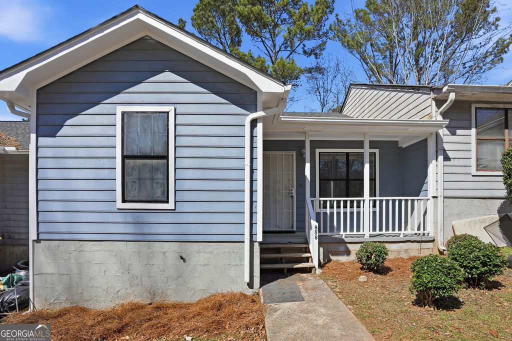 Photo of 858 Ohara Drive, Jonesboro, GA 30236 (MLS # 10700771)