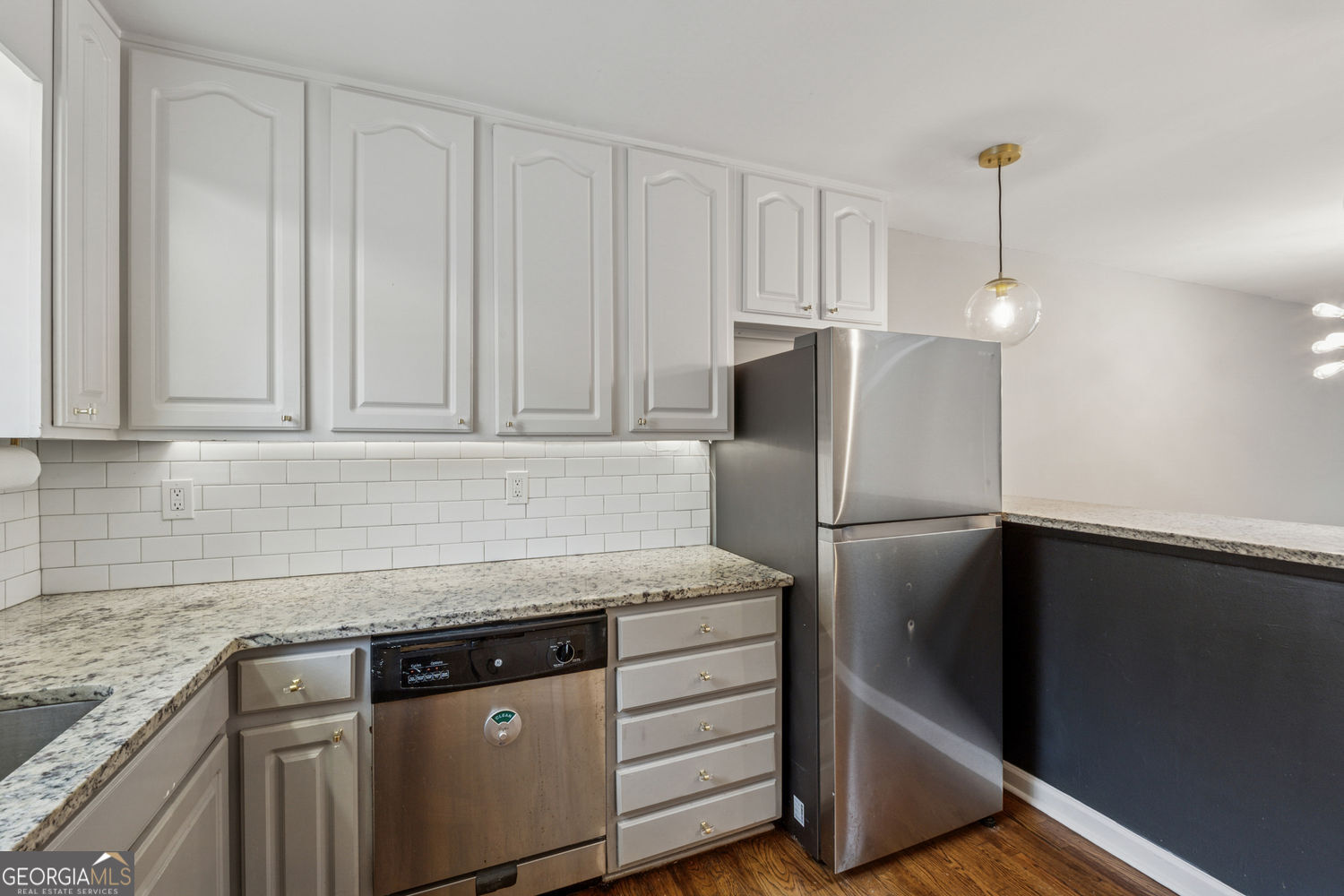 346 Carpenter DR 77
