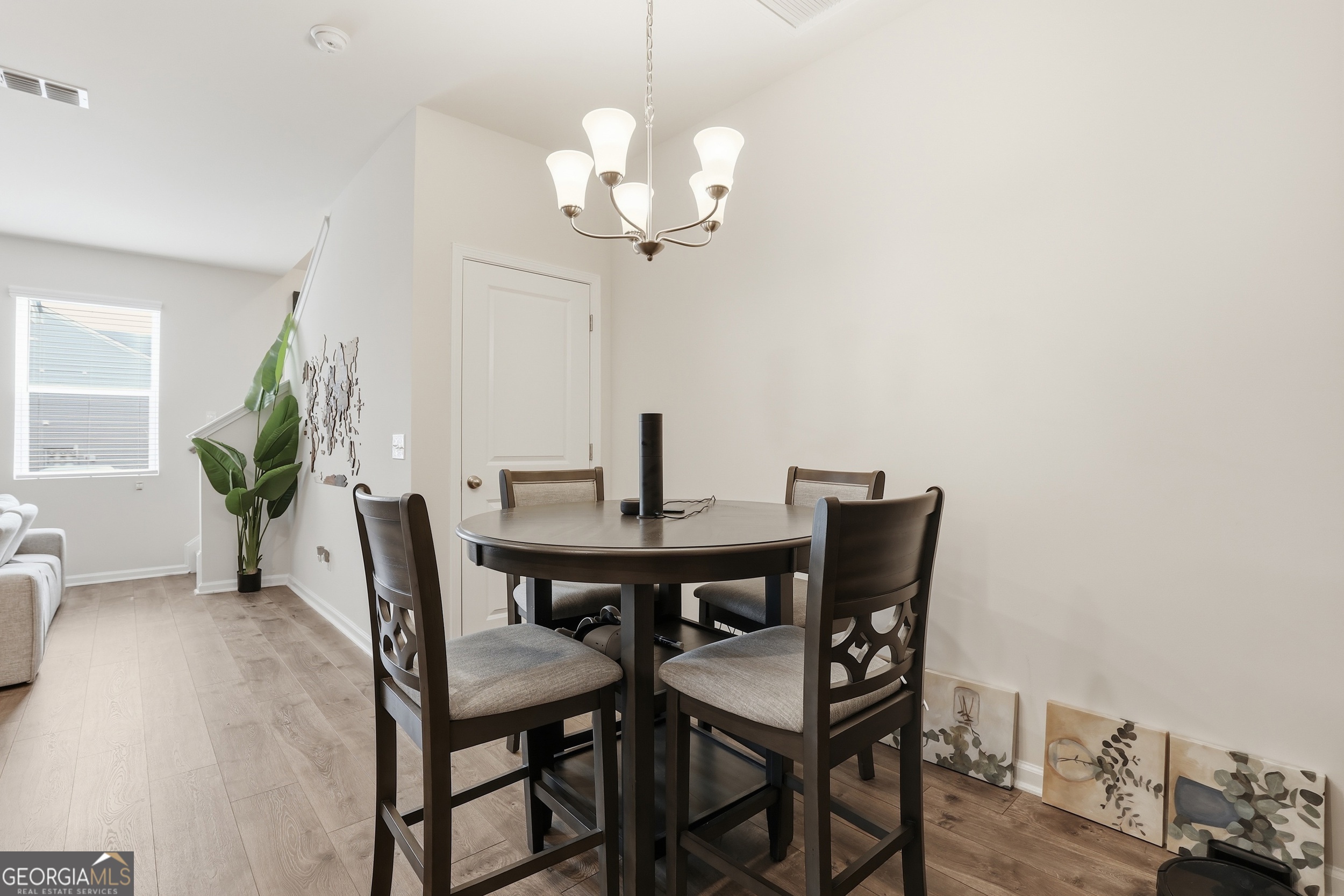 143 Benelli DR