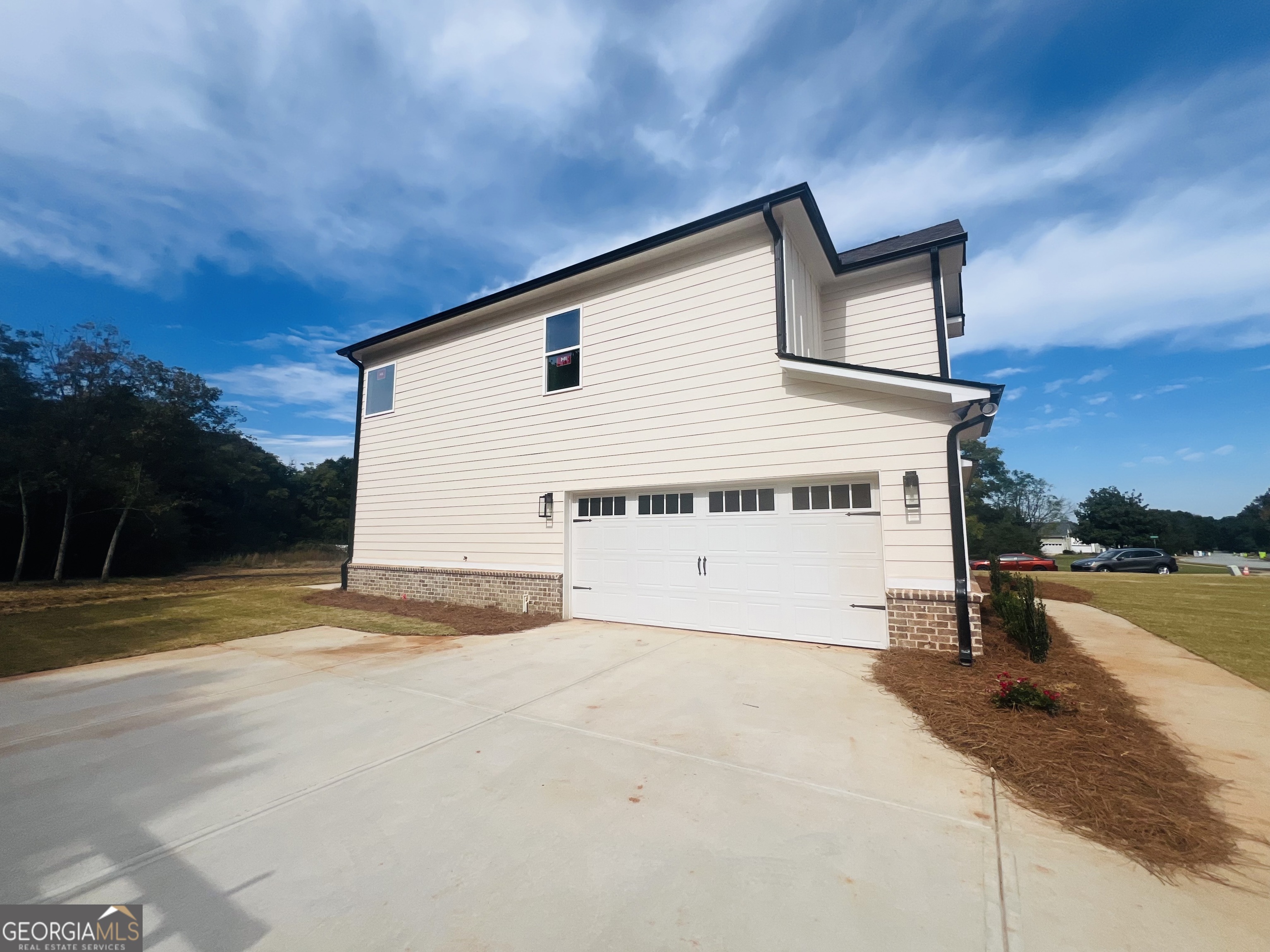 111 Wyckliffe DR