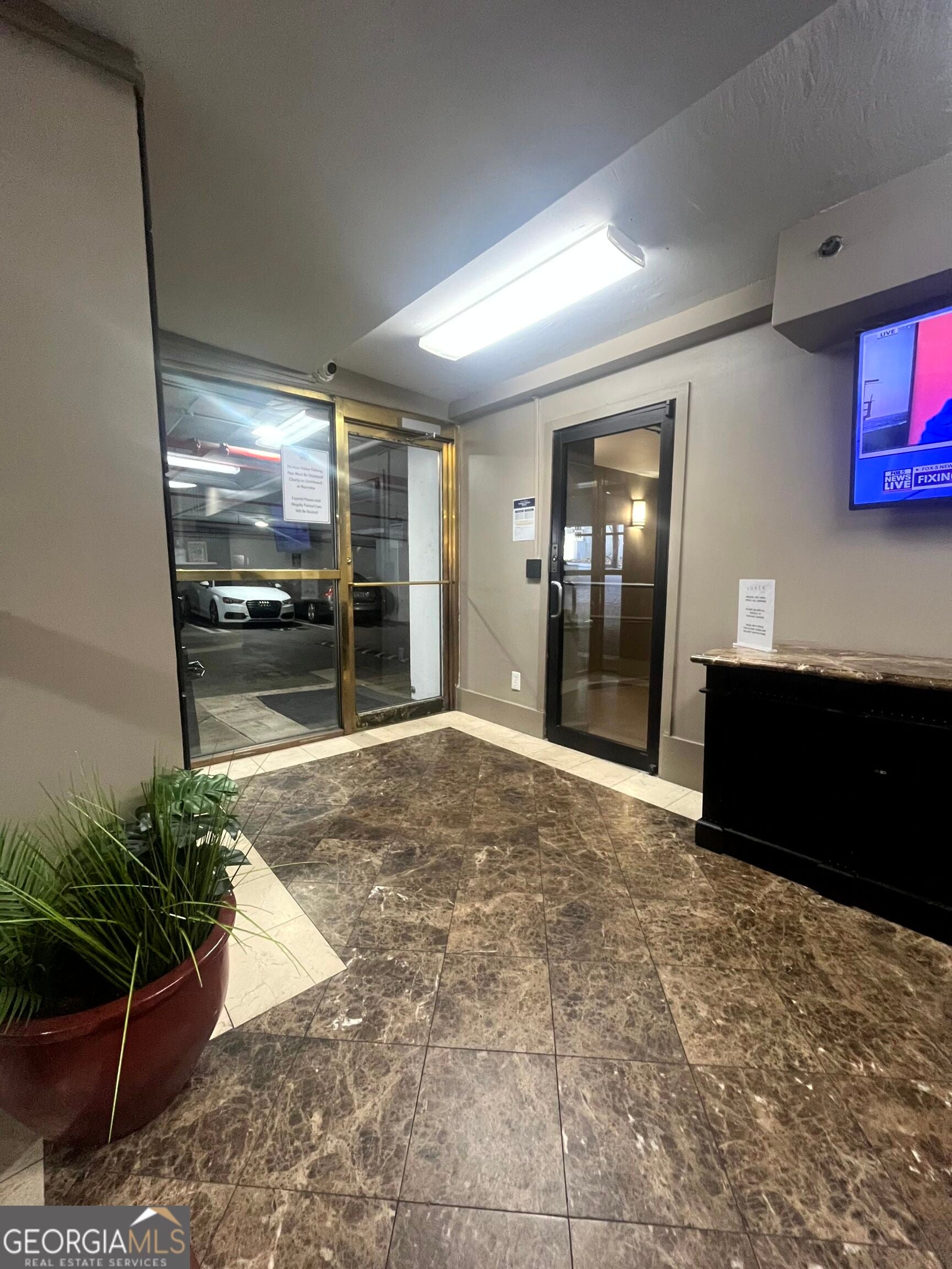 1280 W Peachtree ST NW APT 1904