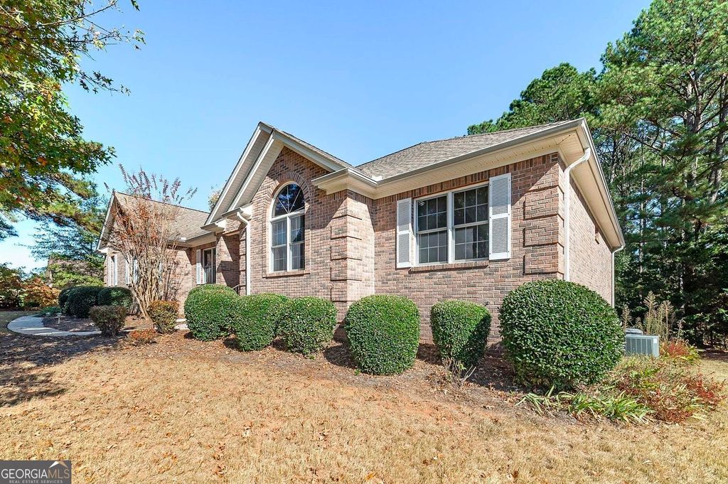 Photo of 151 Courts of Hampton, Hampton, GA 30228 (MLS # 10687303)