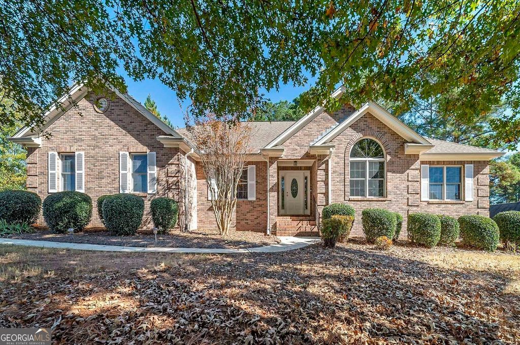 Photo of 151 Courts of Hampton, Hampton, GA 30228 (MLS # 10687303)