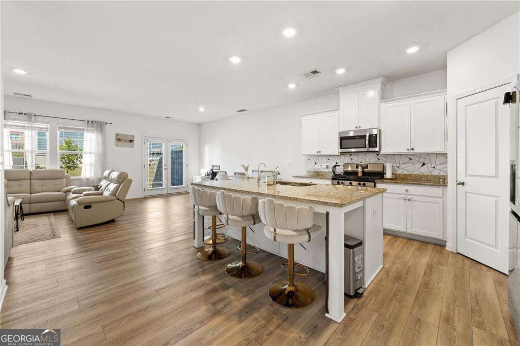 629 Isom WALK