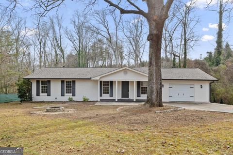 Photo of 1180 Lakeshore Circle, Gainesville, GA 30501 (MLS # 10670119)