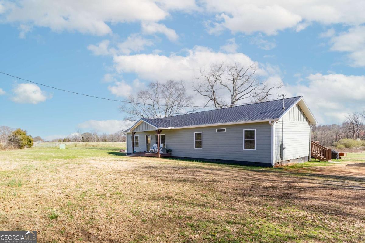 869 Ankerich RD