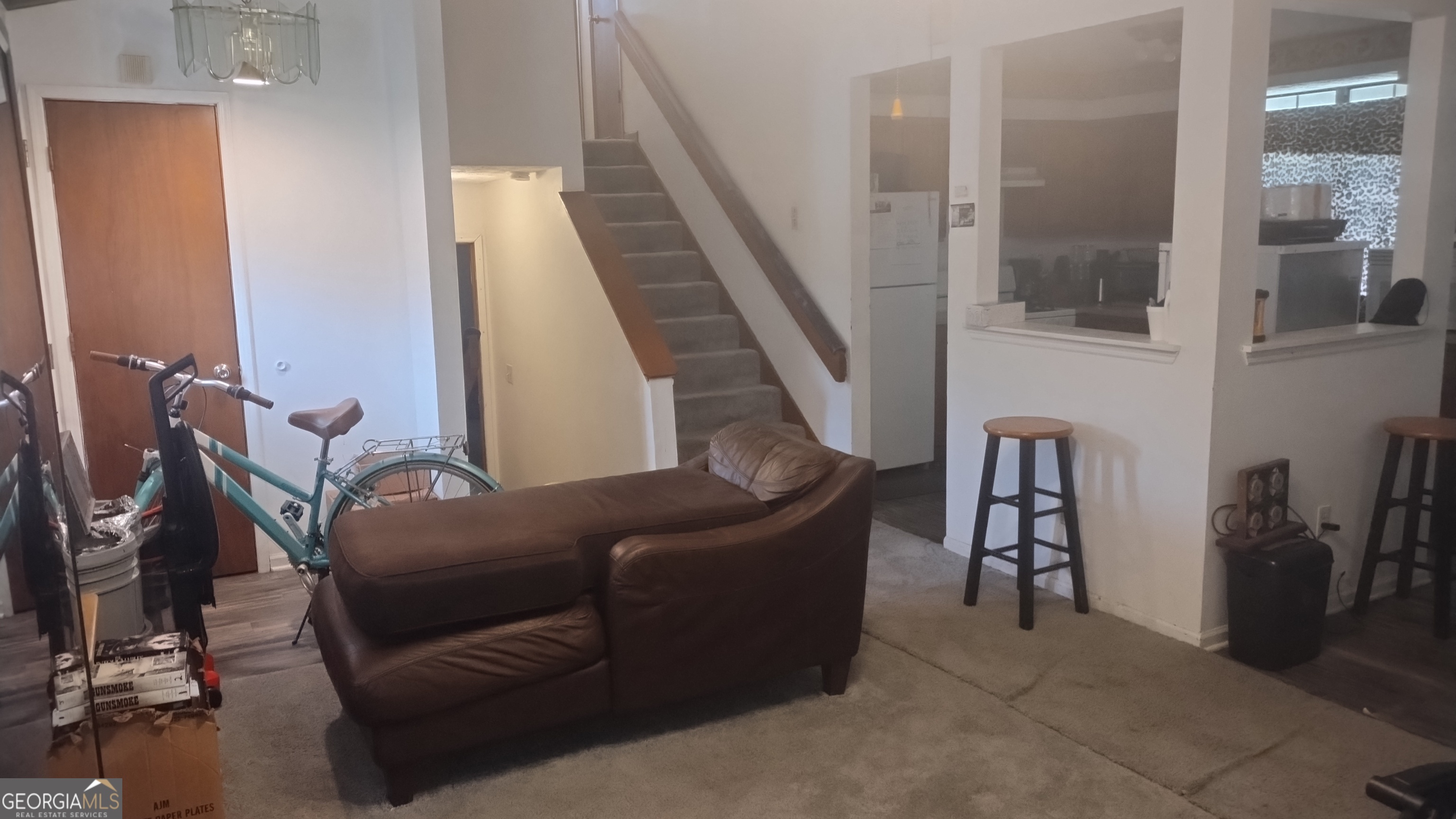 335 Chase Woods CIR